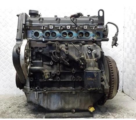 KIA CARNIVAL: II HYUNDAI Motor 2.9 CRDI 16V J3 - 144 HP/106 kW