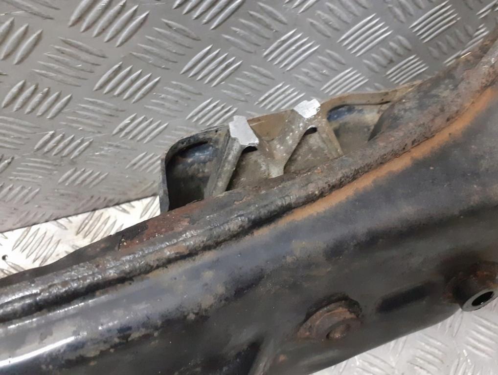 - PŘEJÍT: predný FIAT STILO 1.9 JTD