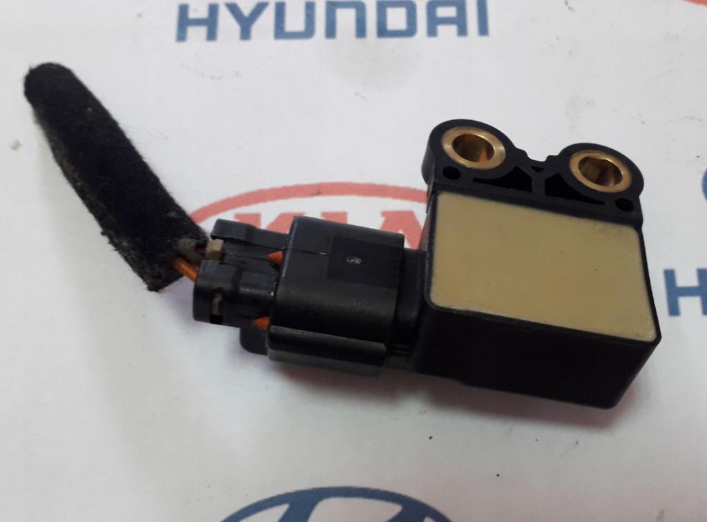 TUCSON SPORTAGE 95690-2E500 G-SENSOR SENSOR G ESP