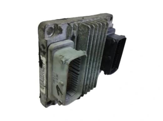 CHEVROLET EVANDA Riadiaca jednotka motora 12211619