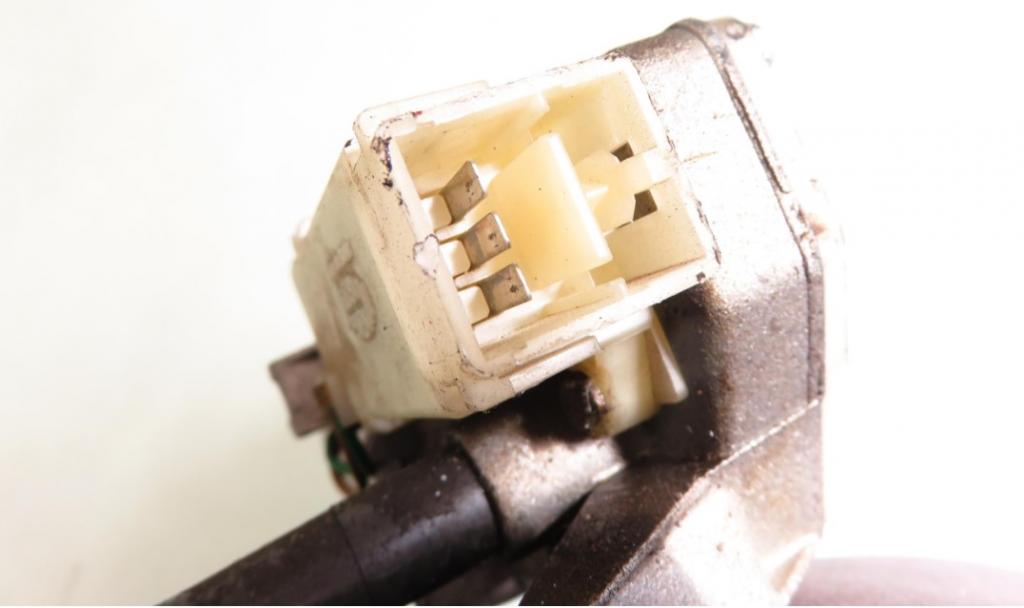 Fiat Seicento 1.1 MNOHO: 54 HP manual 40 kW 1108 cm3 3- motor stieračov zadné TGL260