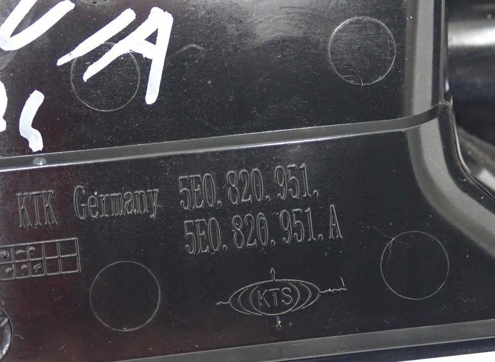 SKODA OCTAVIA III 5E 17R mriežka kúrenia 5E0820951 5E0820951A