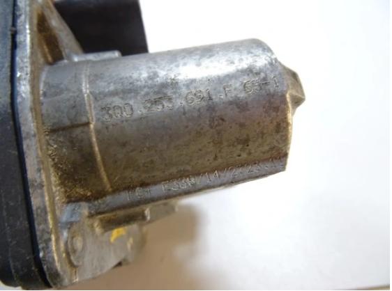 AUDI VW Škrtiaca klapka 3Q0253691F