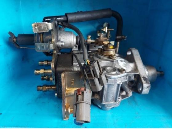 POMPA WTRYSKOWA BOSCH NISSAN 2.3D 0460494461