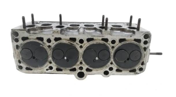 Audi A4 I (1994-2001) B5 Hlava valcov motora kompletná 028103373N