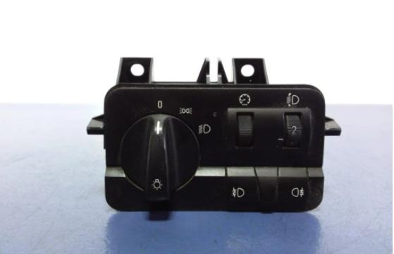 BMW 3 E46 Prepínač svetiel 8383226