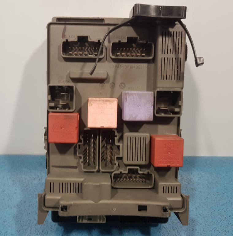 RENAULT ESPACE IV 2.0 DCI MODUŁ BSI P8200660170