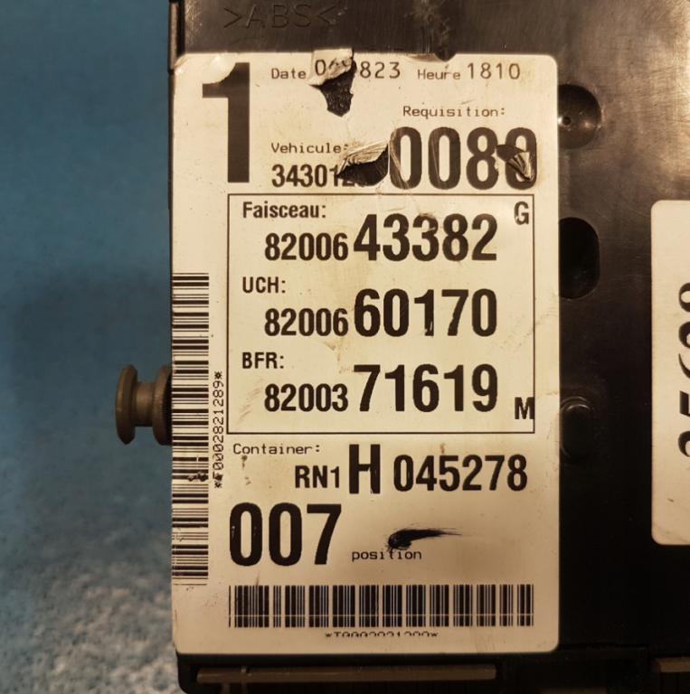 RENAULT ESPACE IV 2.0 DCI MODUŁ BSI P8200660170