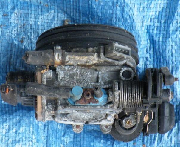 Peugeot 106 1.1 60 HP manual 44 kW Vstrekovač Karburátory 0438201531