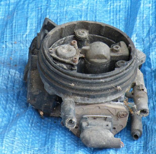 Peugeot 106 1.1 60 HP manual 44 kW Vstrekovač Karburátory 0438201531