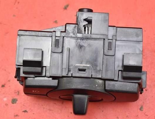 BMW E87 E90 E91 E92 Spínač svetiel 6932796