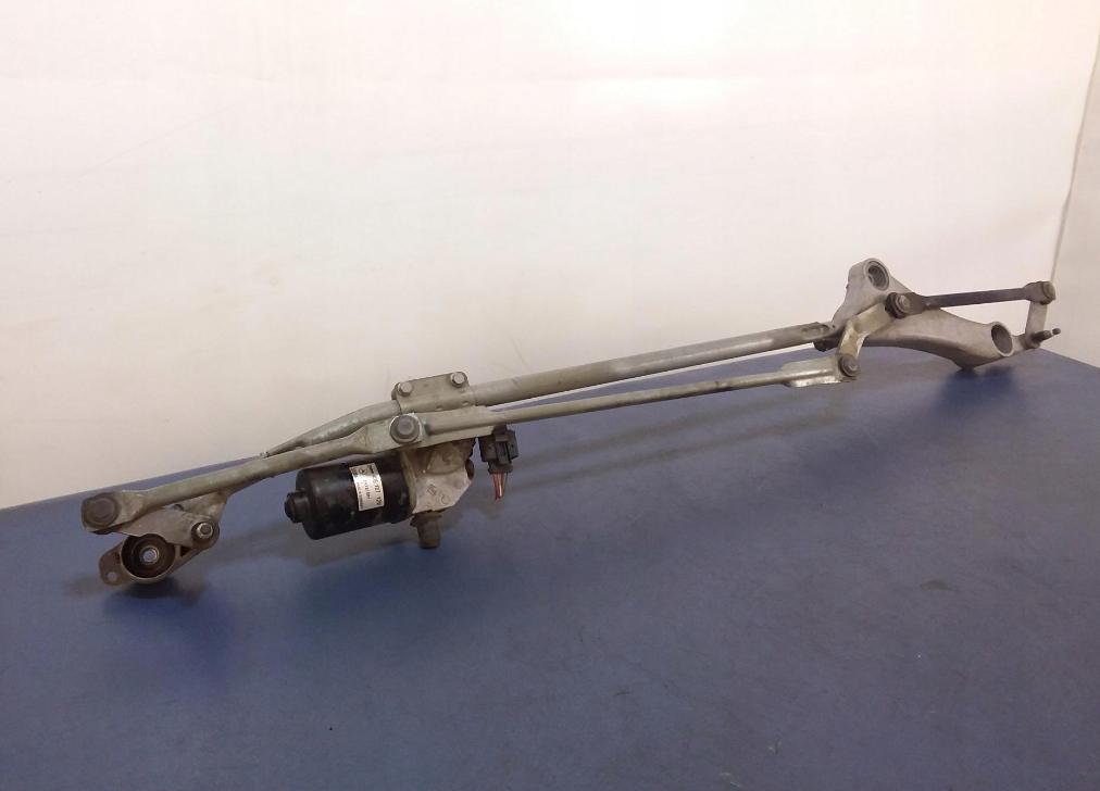 MERCEDES-BENZ  W245 2007 80kW W245  Mechanizmus stieračov predný 405.127 (Motorčeky stieračov predné) A1698202140