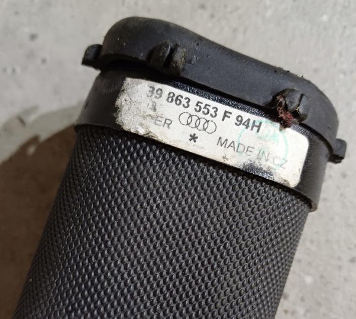 AUDI A6 C5 LIFT KOMBI roleta kufra 4B9863553F