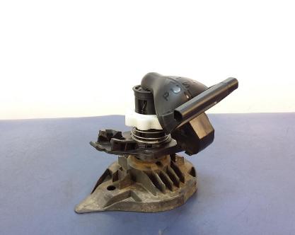 Renault Clio IV    HATCHBACK 5D Držiak kolesa 8200922466