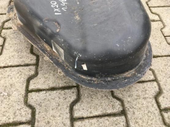 HYUNDAI IX20 10- 1.4 B benzín Nádrž paliva