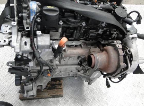 PEUGEOT 1.5HDI 3008 5008 Motor kompletný YH01