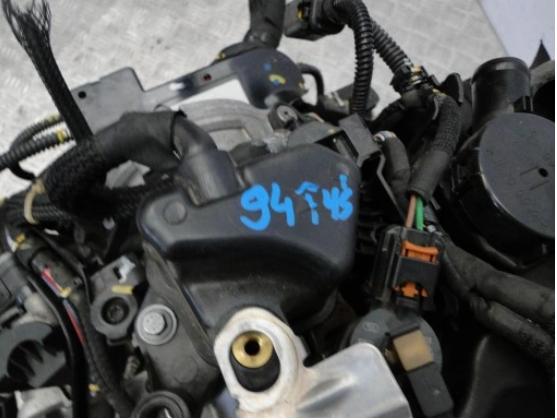 PEUGEOT 1.5HDI 3008 5008 Motor kompletný YH01