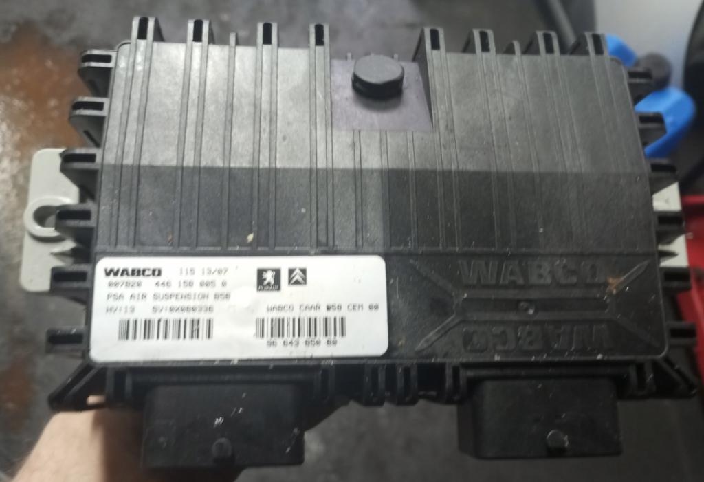 Citroen C4 Grand picasso 2.0 hdi 136 HP automatic 100 kW 1997 cm3 5- modul riadiaca jednotka 9664385080
