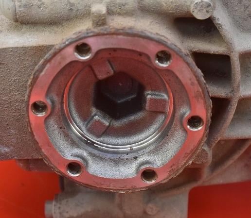 PORSCHE CAYENNE 1 I 4.5 V8 06R Most ,diferenciál zad 4460310017