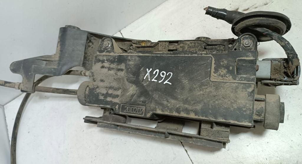 SCENIC 2 II El. ručná brzda 8200702092