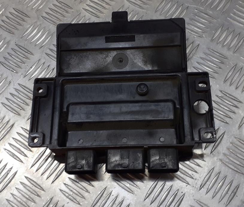 THALIA I 1.5 DCI riadiaca jednotka motora 8200303616