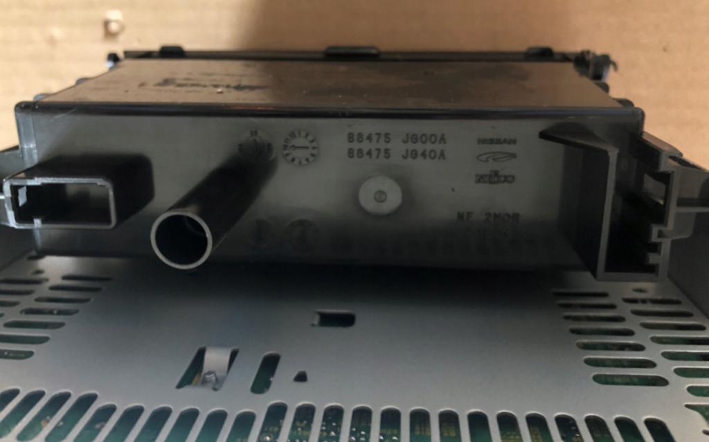Nissan X-Trail T31 RADIO CD Bluetooth 28185JH100