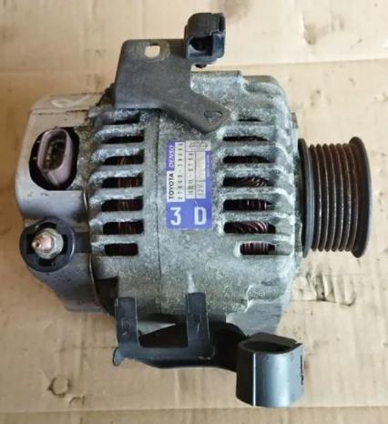 Toyota RAV 4 2.0 Alternator 27060-28090