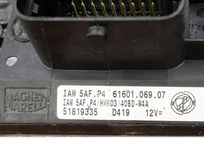 FIAT PUNTO PANDA 51819335 IAW5AF.P4 Riadiac jednotka motora