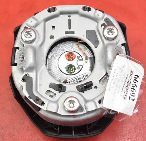 Audi A4 B7 2005 130KM KOMBI 5D 2.0B 130KM 04-08 2000 AirBag volantu 8E0880201DE