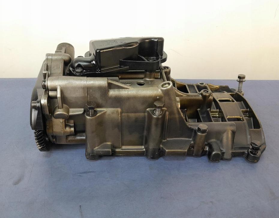 BMW 3 E90 E91 2.0D 163 KM pumpa oleju 7793754