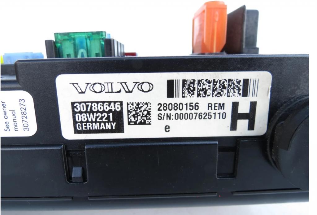Volvo XC90 I 2002-2014 3.2 238HP automatic 175 kW 3192 cm3 Modul riadiaca jednotka 30786646
