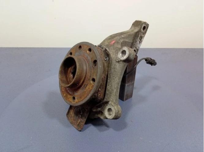 FIAT CROMA III 05- 1.9 JTD Náboj predný pravý 6699R