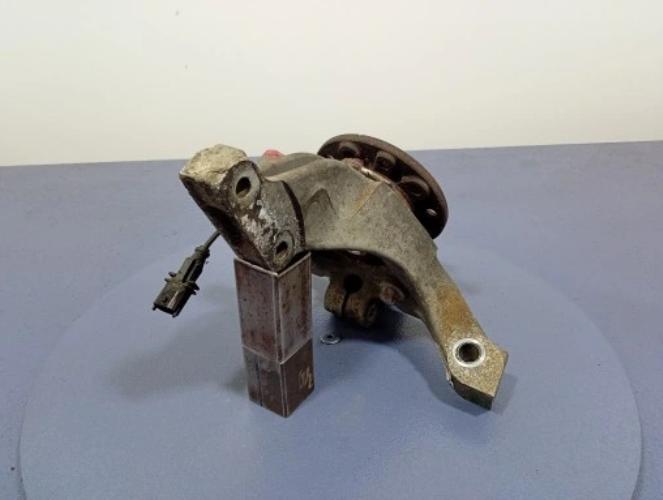 FIAT CROMA III 05- 1.9 JTD Náboj predný pravý 6699R