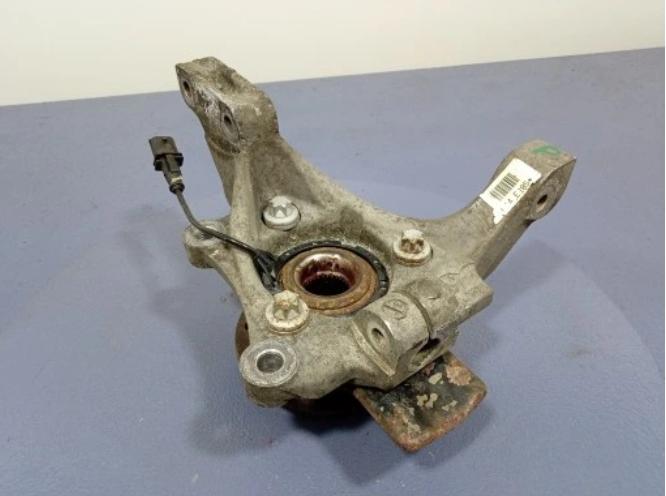 FIAT CROMA III 05- 1.9 JTD Náboj predný pravý 6699R