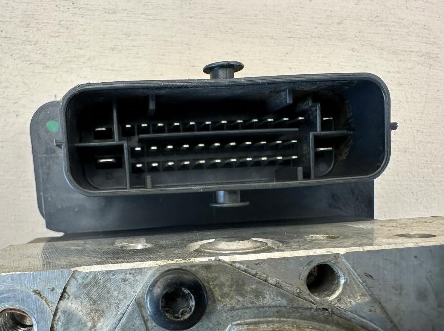 HYUNDAI I30 III pumpa ABS   G4589-22700 58920-G4400