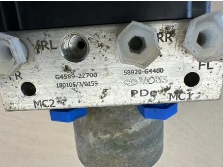 HYUNDAI I30 III pumpa ABS   G4589-22700 58920-G4400