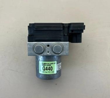 HYUNDAI I30 III pumpa ABS   G4589-22700 58920-G4400