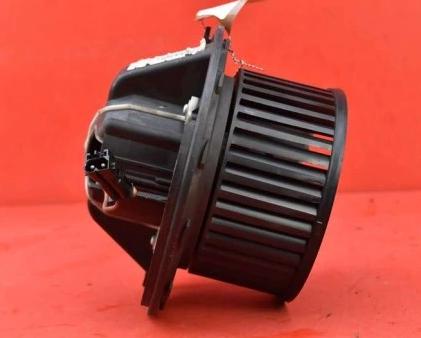 MERCEDES B W245 ventylator kurenia A1698200642