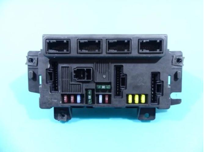 FIAT PANDA II Poistková skrinka modul BSI 51783782