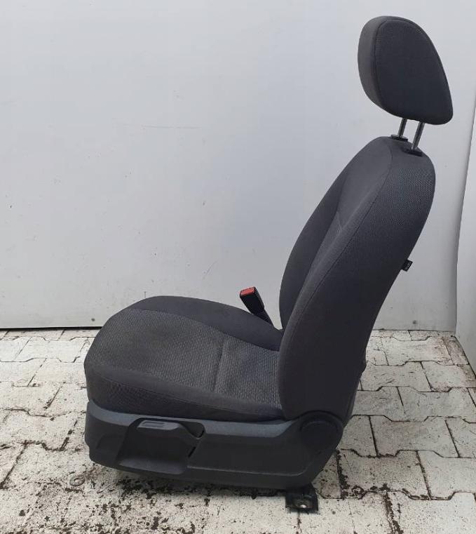 FORD FOCUS MK2 Sedadlo ľave  (Sedačky, sedadlá)