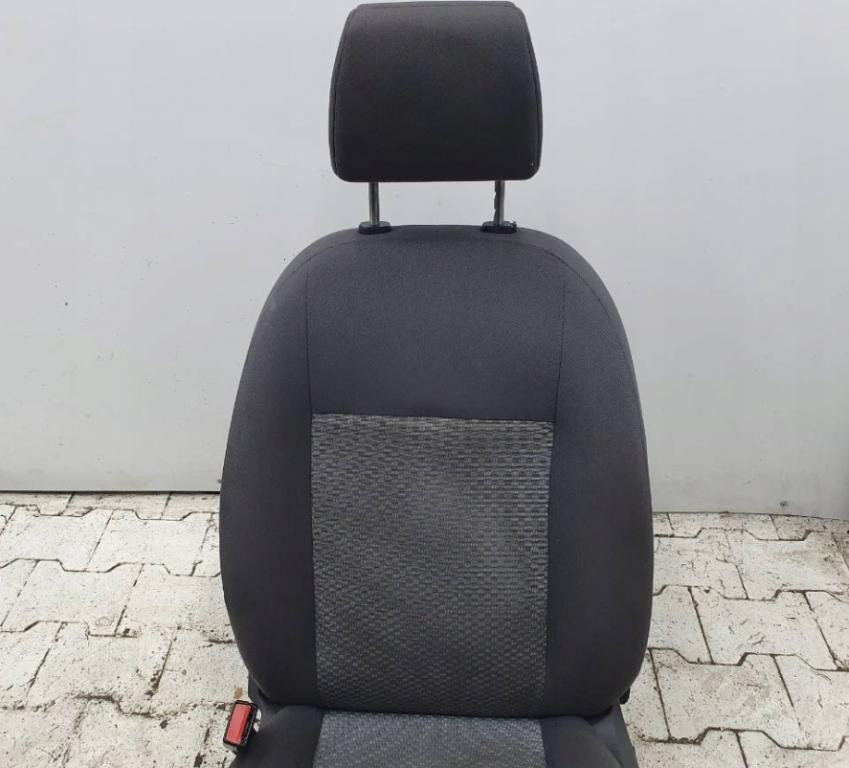 FORD FOCUS MK2 Sedadlo ľave  (Sedačky, sedadlá)