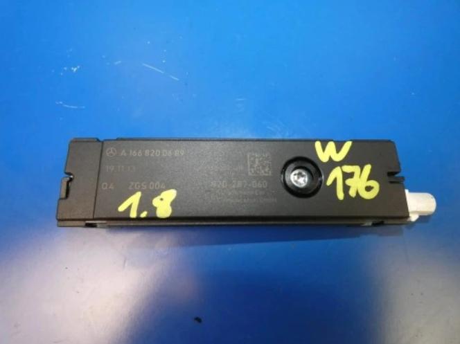 Mercedes A W176 W246 W117 Zosilňovač rádia A1668200689