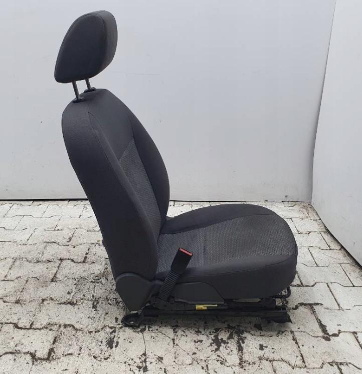 FORD FOCUS MK2 Sedadlo ľave  (Sedačky, sedadlá)