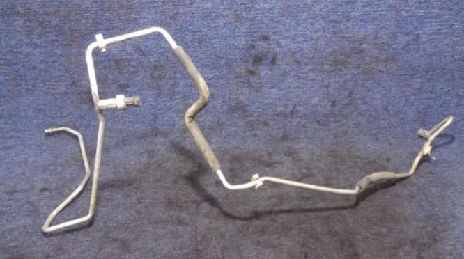 FIAT SEDICI SUZUKI SX4 1.6 DDIS Rúrka klimatizácie