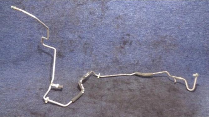 FIAT SEDICI SUZUKI SX4 1.6 DDIS Rúrka klimatizácie