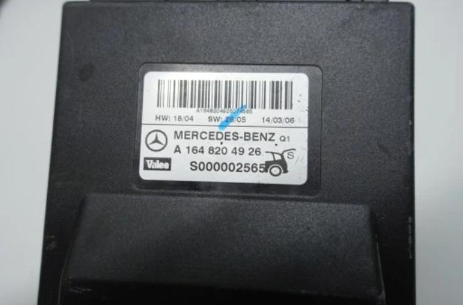 Mercedes w164 w251 Riadiaca jednotka zadnej kapoty 1648204926
