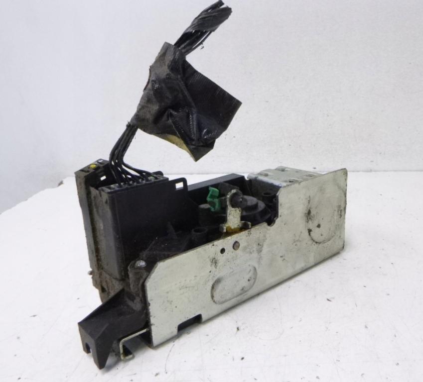 Ford Transit Connect Lift Mk1 I 2009r. zámok zadný pravý 8T16-V43288-EA