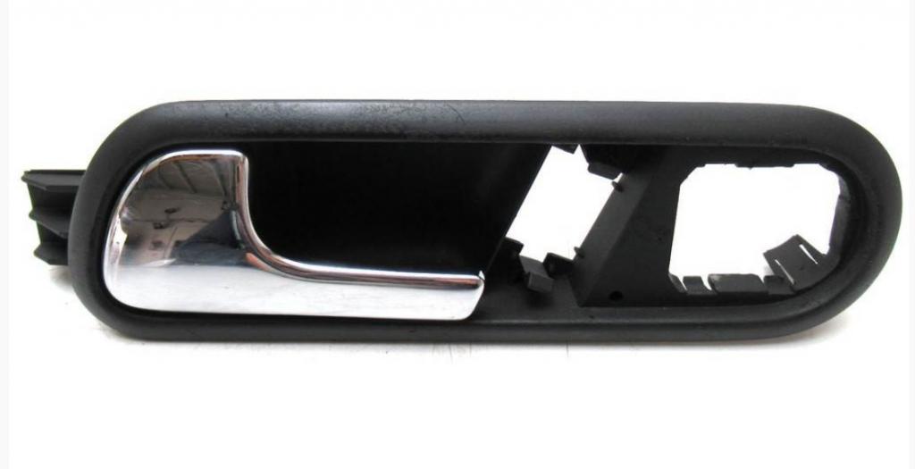 Seat Ibiza III 6L    kľučka predný ľavá strana vnútorná 6L1837113C