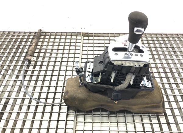 AUDI A8 D3 3.0TDI  171 kW Páka stupeň,rýchlosť  (Rýchlostné páky / kulisy) 4E0864439C