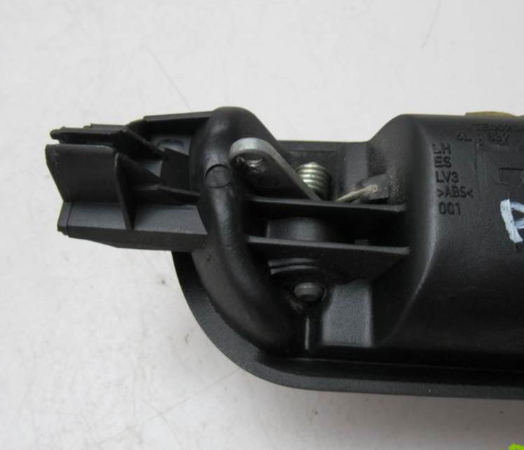 Seat Ibiza III 6L    kľučka predný ľavá strana vnútorná 6L1837113C